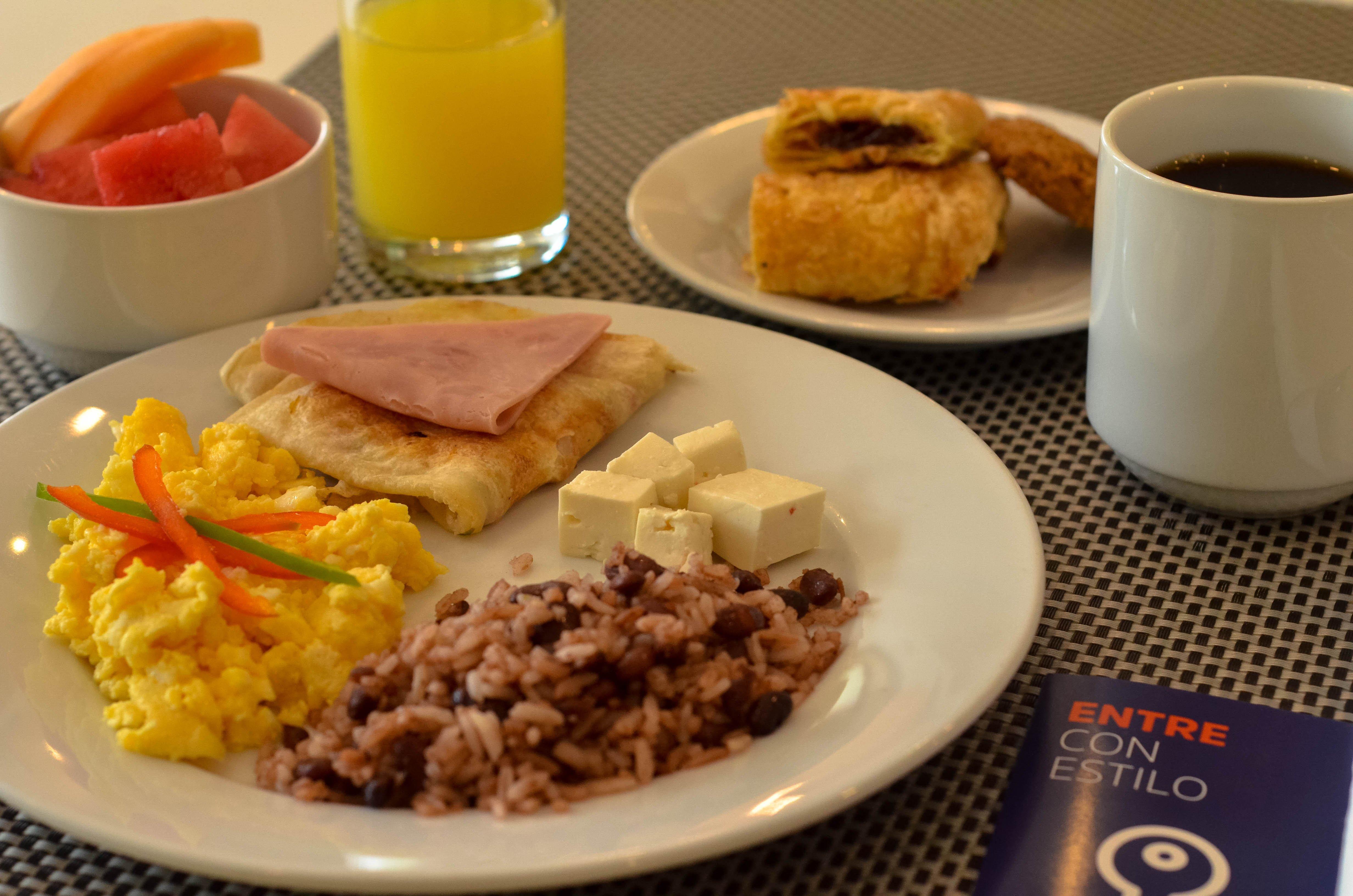 Holiday Inn Express Managua By Ihg Zewnętrze zdjęcie